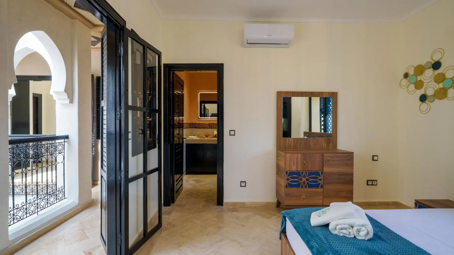 Villa Riad Mamouni - Piscine Privee Et Jacuzzi 马拉喀什